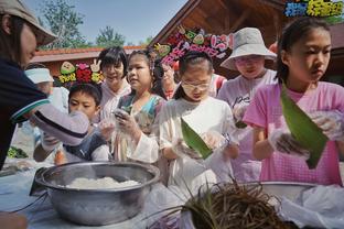 太像了？神似内马尔男子骗过记者，接受墨西哥电视台采访